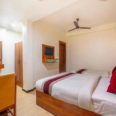 Om Ganapati Hotel