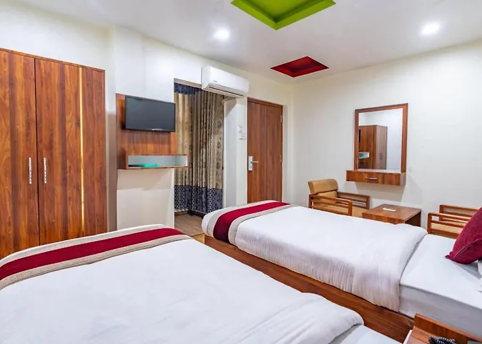Hotel Om Ganapati *